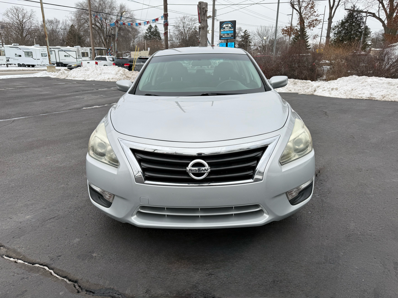 Nissan Altima 4dr Sdn I4 2.5 S 2015
