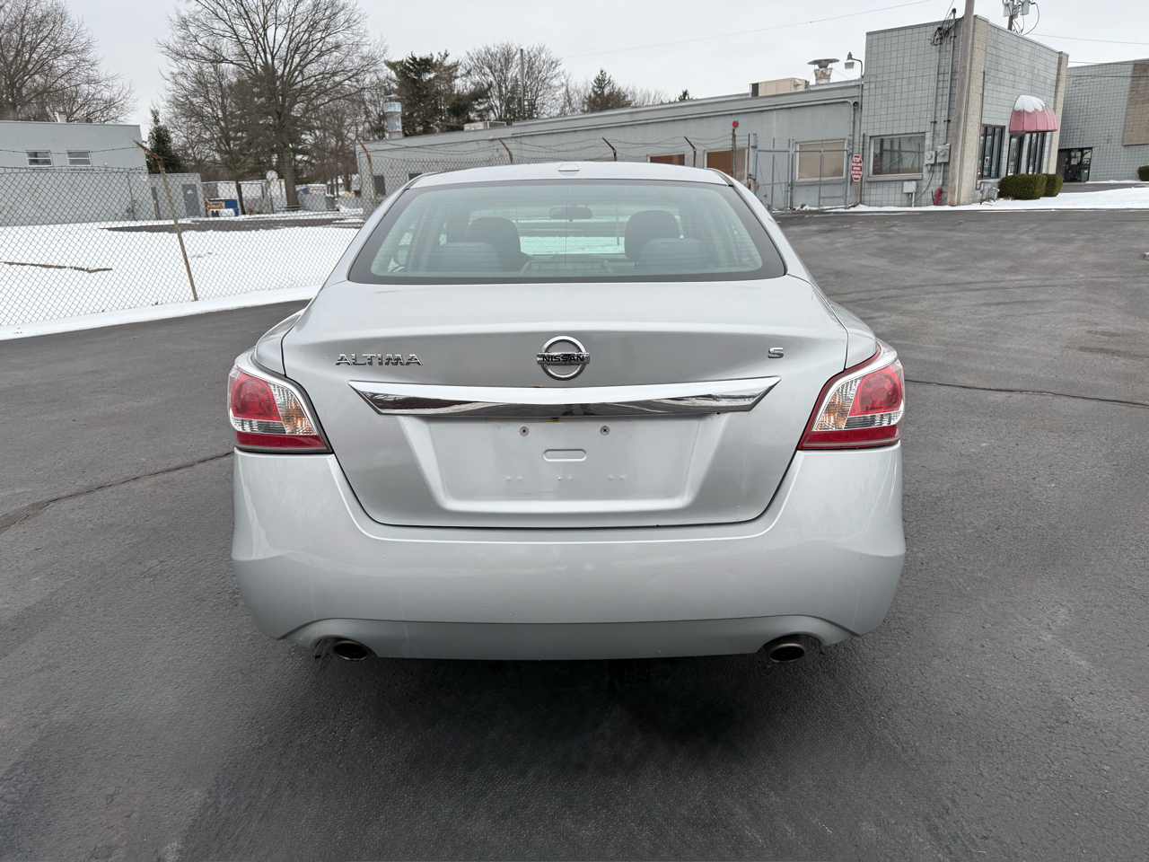Nissan Altima 4dr Sdn I4 2.5 S 2015