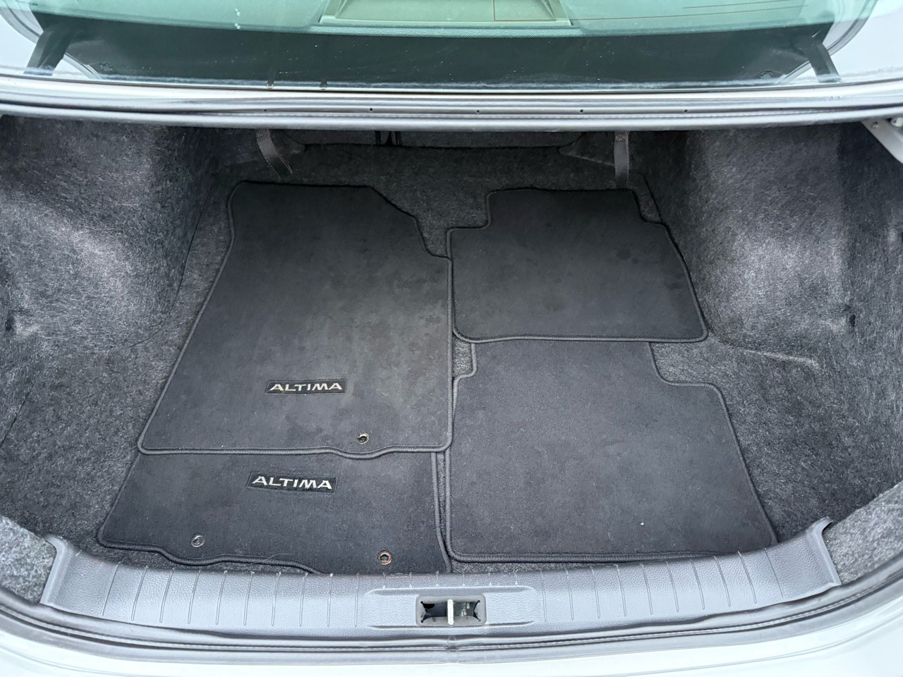 Nissan Altima 4dr Sdn I4 2.5 S 2015