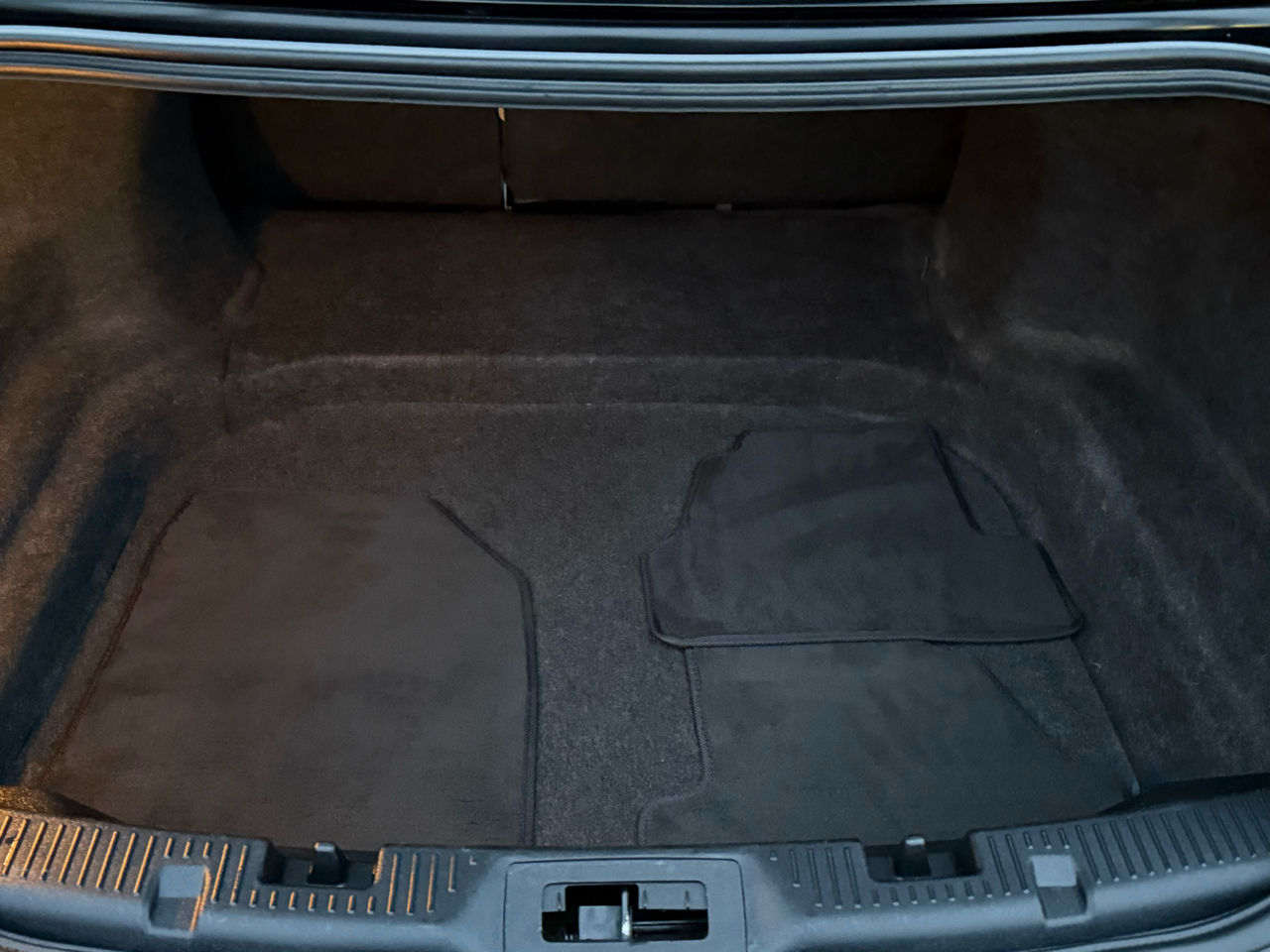 Ford Taurus SE FWD 2018