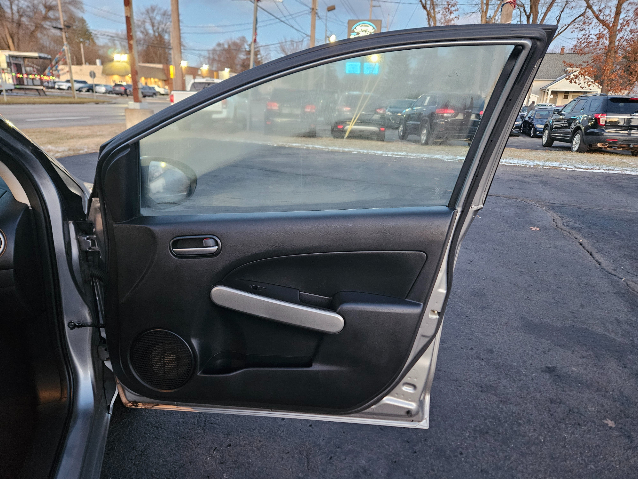 Mazda MAZDA2 4dr HB Auto Sport 2012