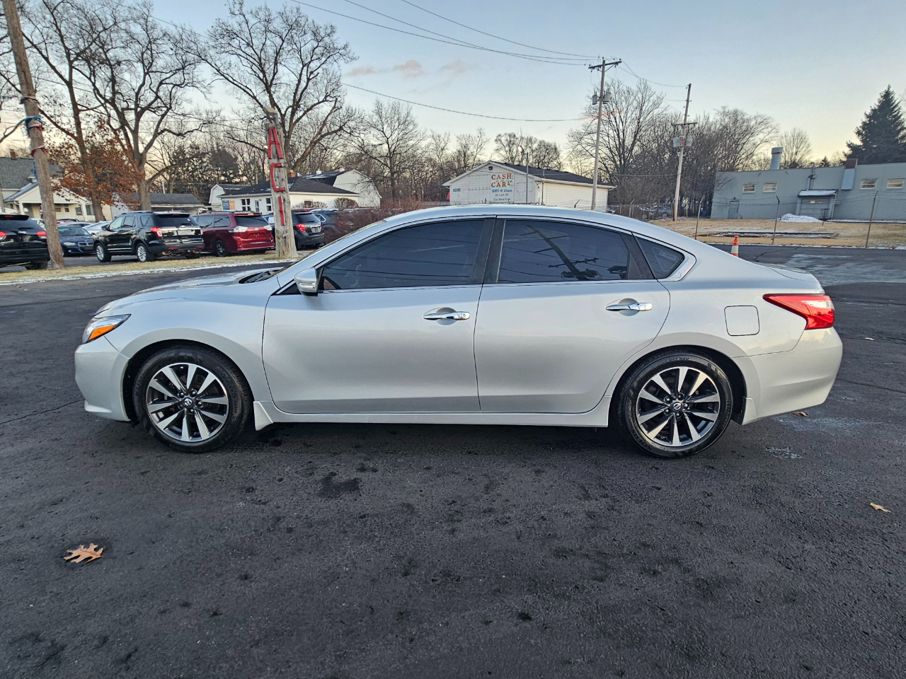 Nissan Altima 4dr Sdn I4 2.5 SL 2016