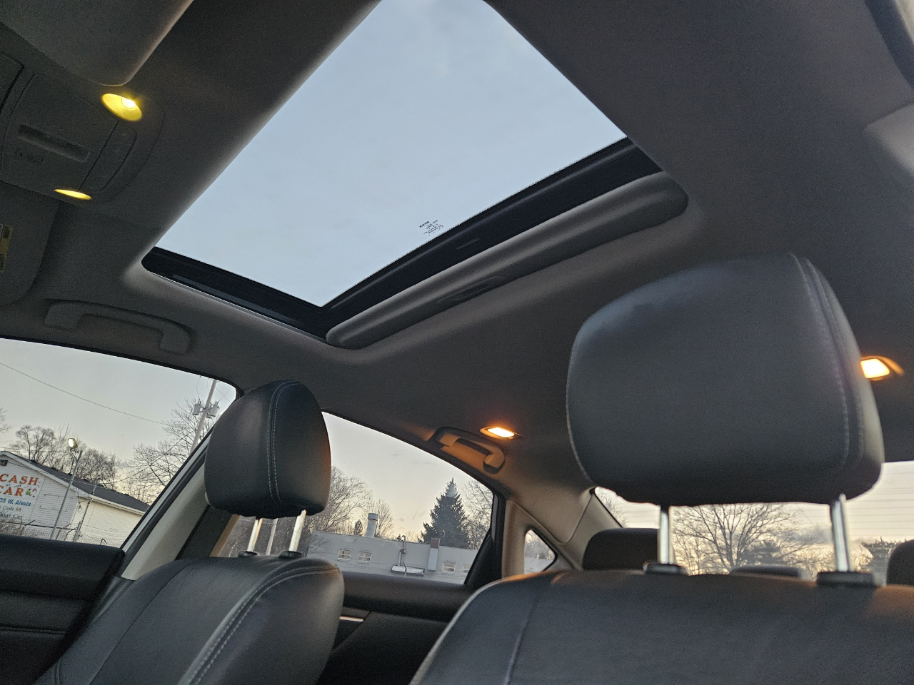 Nissan Altima 4dr Sdn I4 2.5 SL 2016