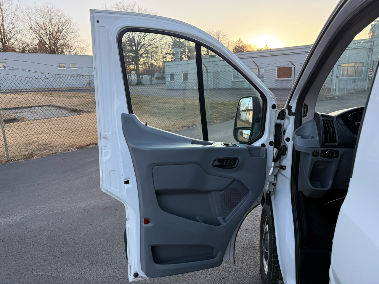 Ford Transit Cargo Van T-150 130" Low Rf 8600 GVWR Swing-Out RH Dr 2015