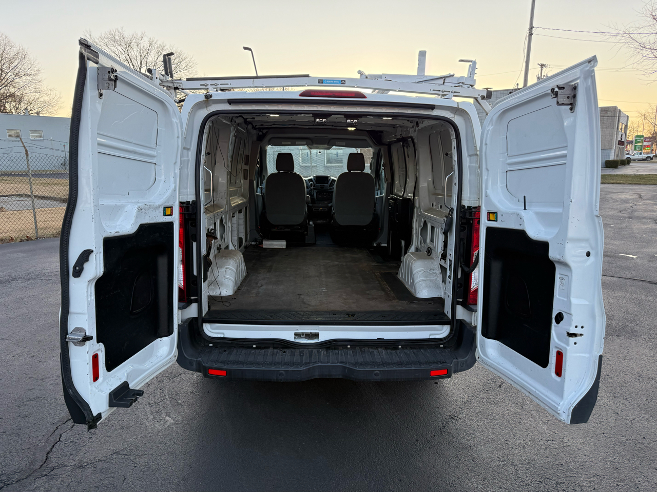 Ford Transit Cargo Van T-150 130" Low Rf 8600 GVWR Swing-Out RH Dr 2015