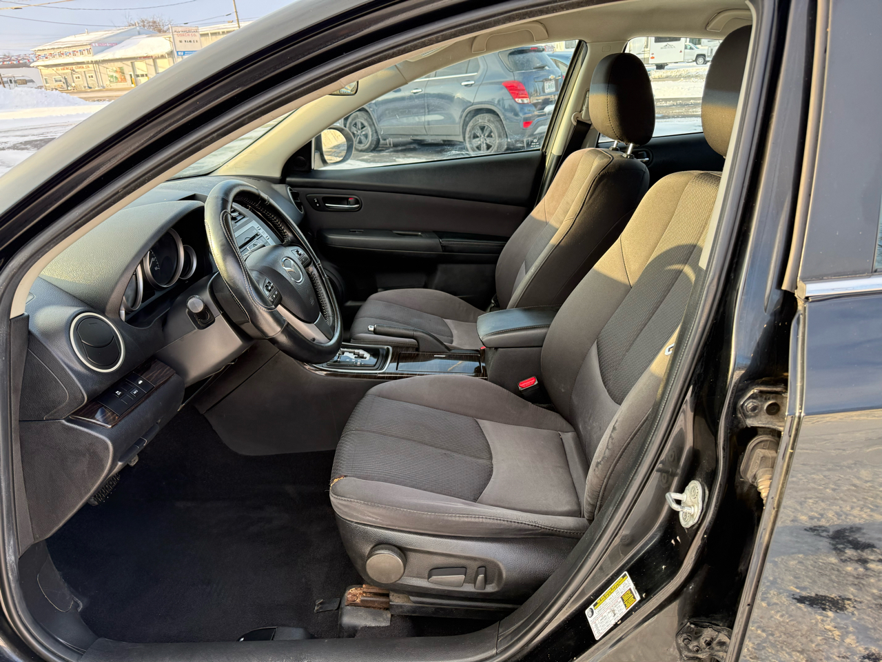 Mazda MAZDA6 4dr Sdn Auto i Touring 2012