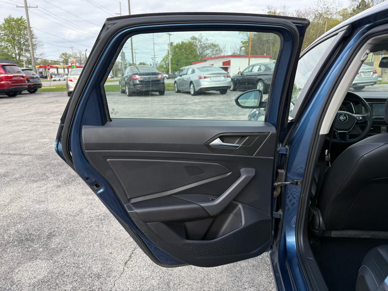 Volkswagen Jetta SE Auto w/SULEV 2019