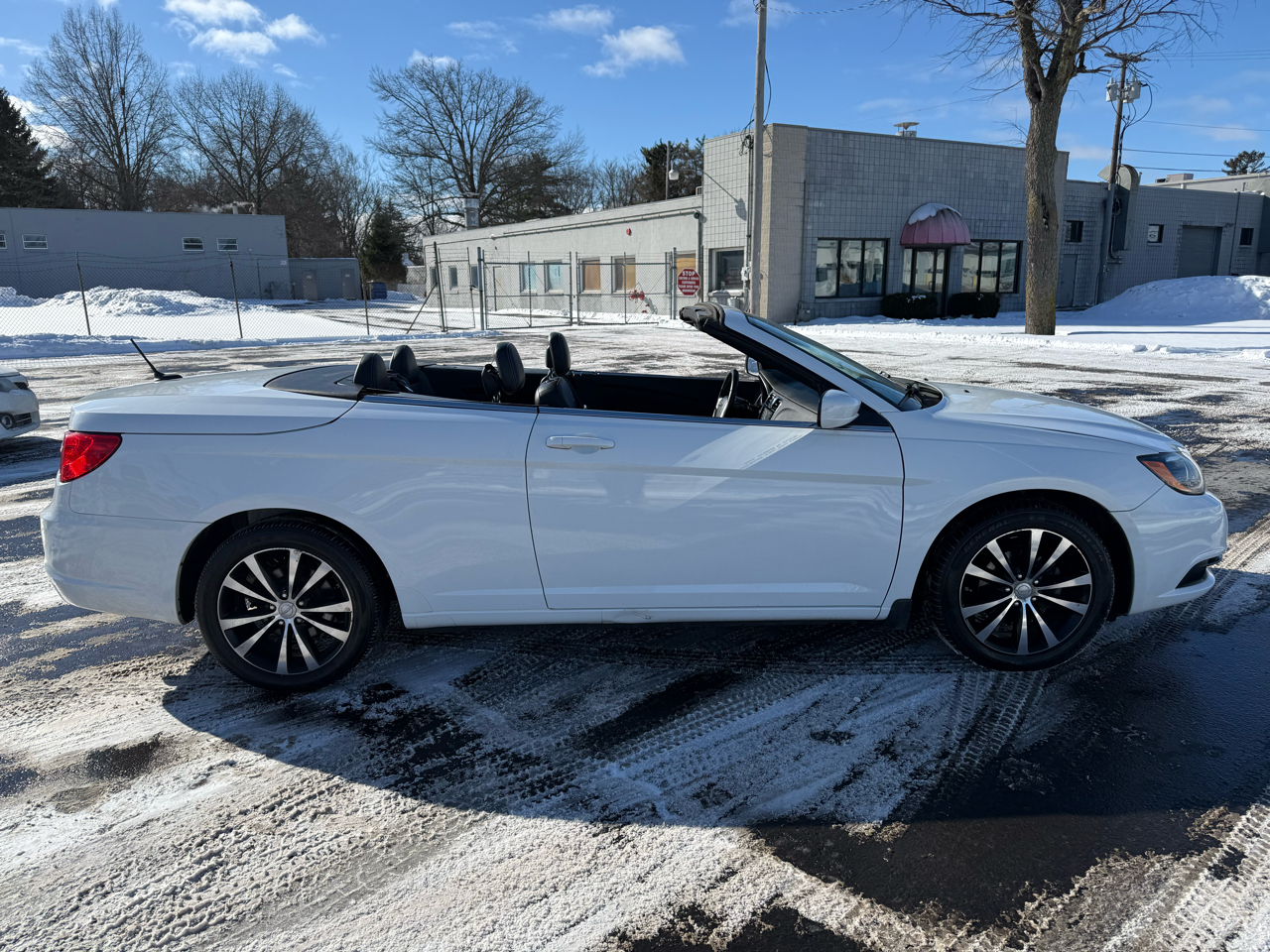 Chrysler 200 2dr Conv S 2012