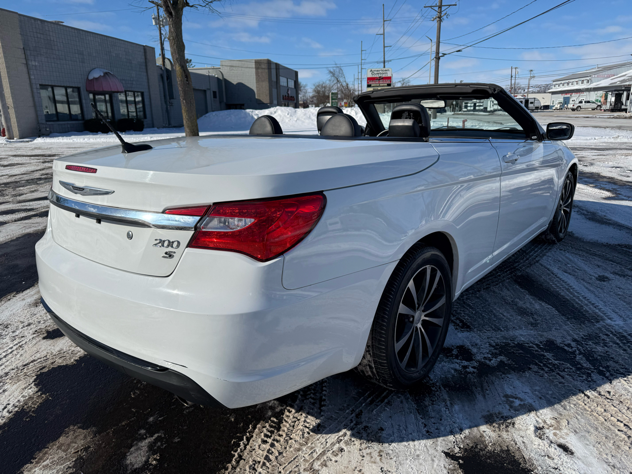 Chrysler 200 2dr Conv S 2012