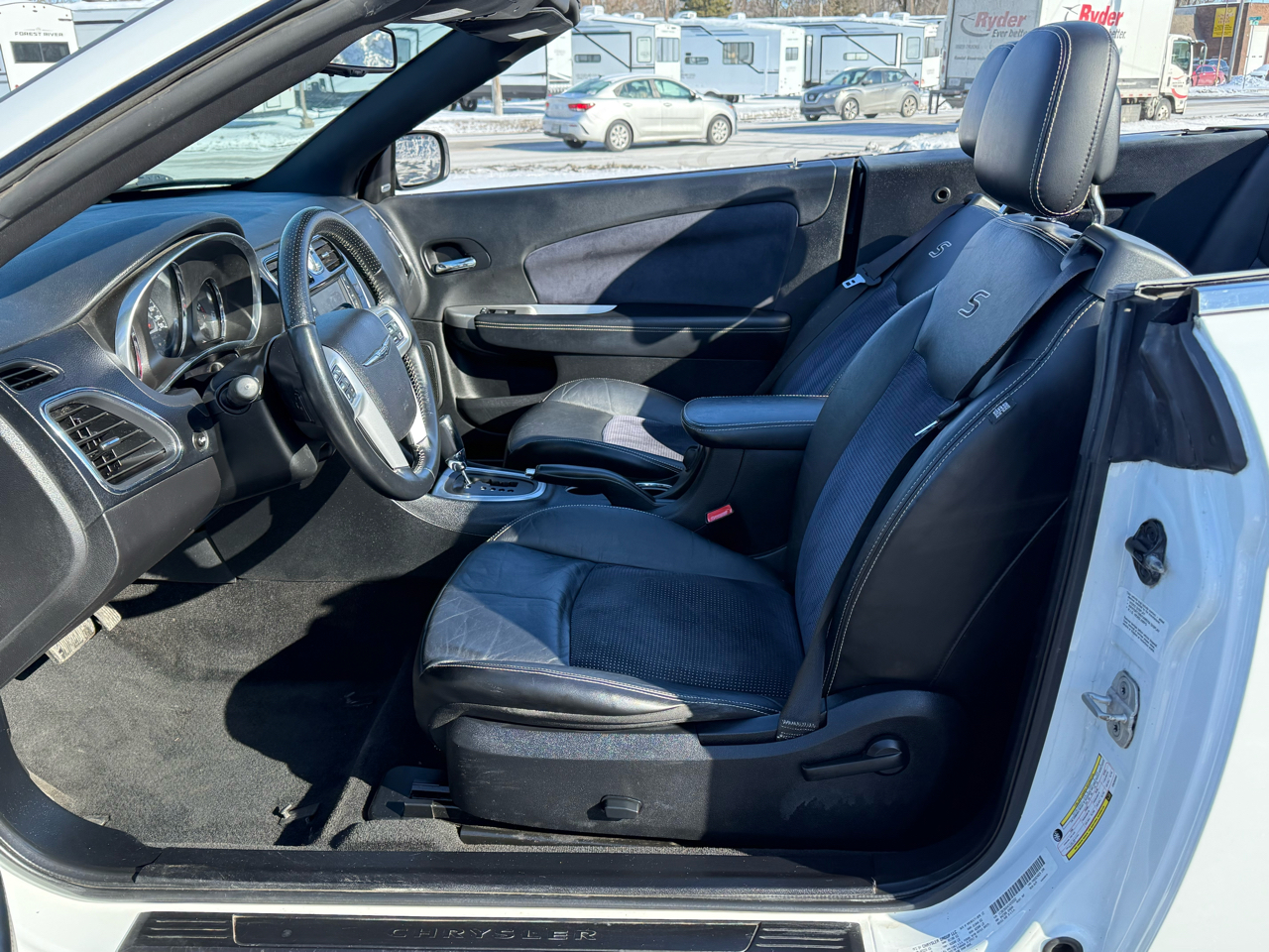 Chrysler 200 2dr Conv S 2012