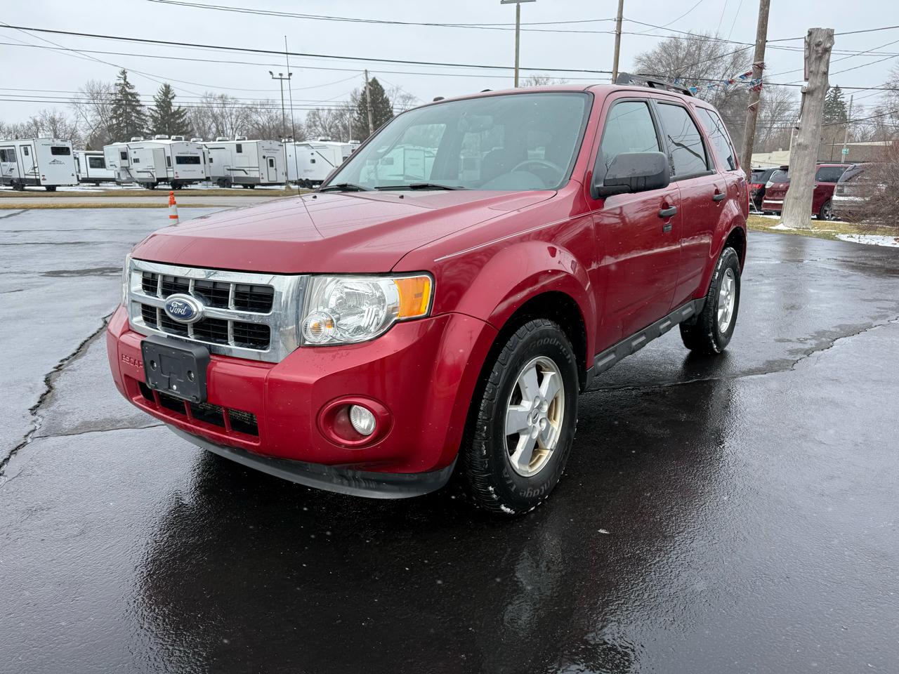 Ford Escape FWD 4dr XLT 2011