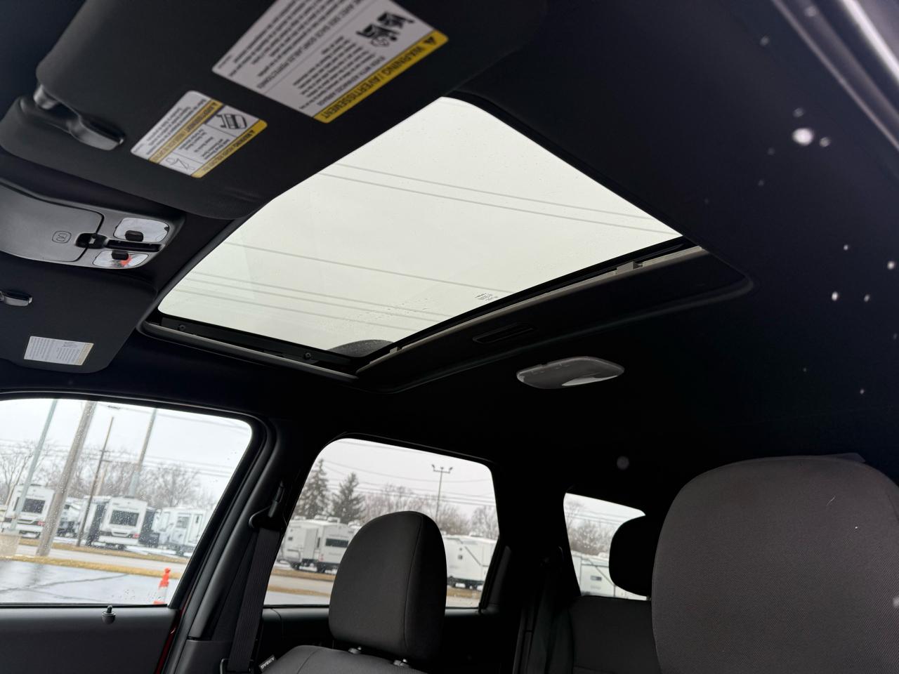 Ford Escape FWD 4dr XLT 2011