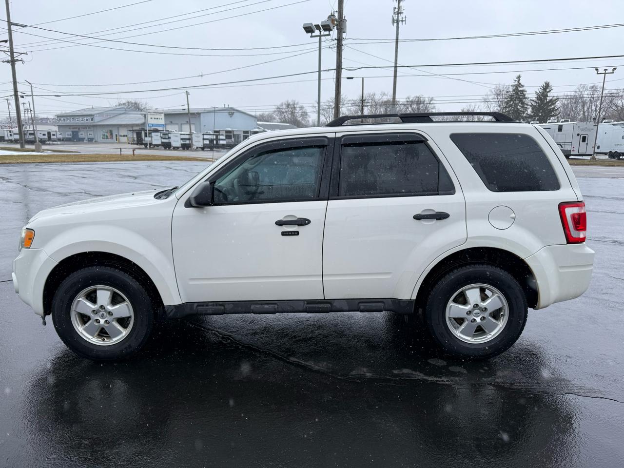 Ford Escape FWD 4dr XLT 2012