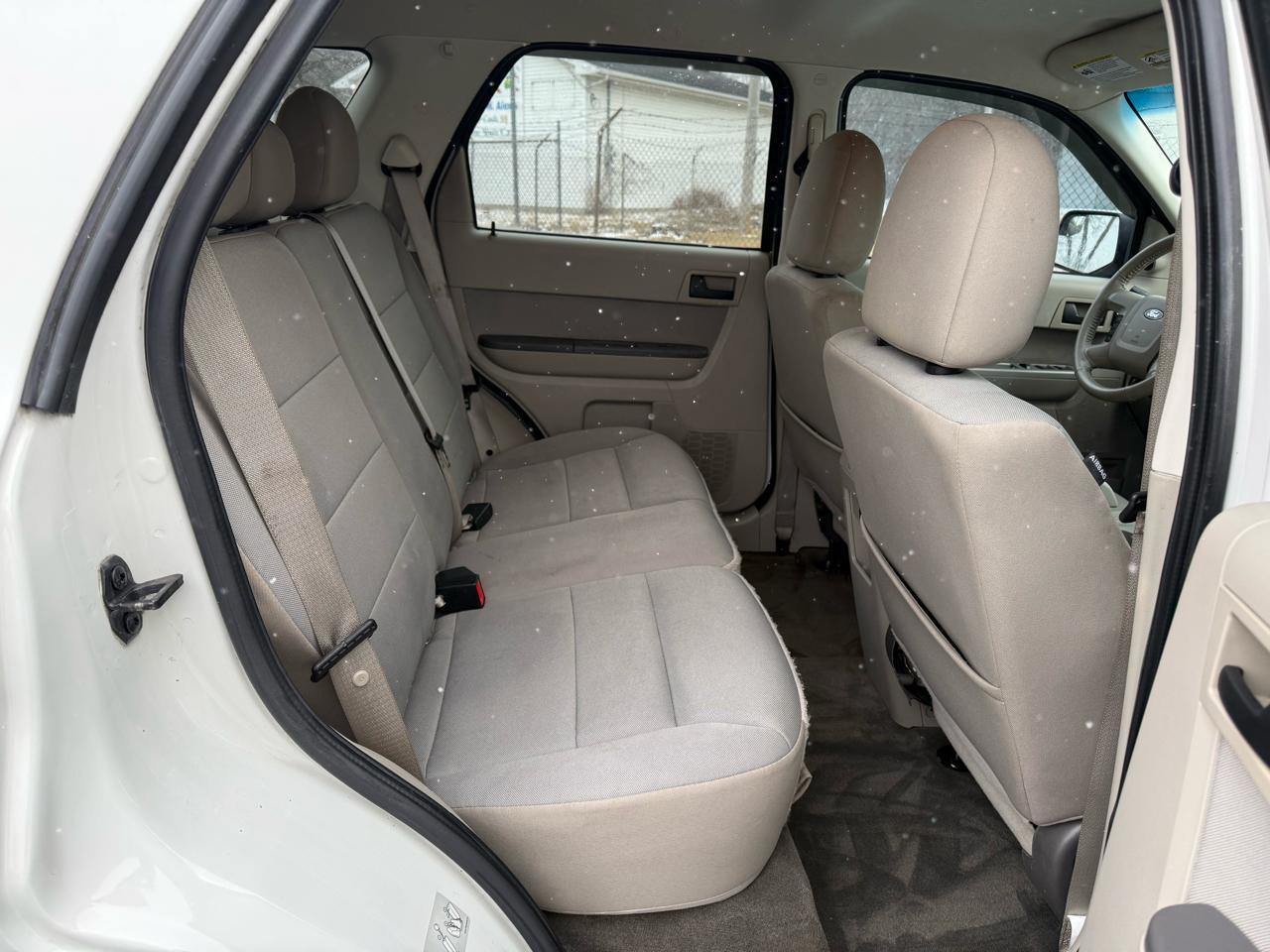 Ford Escape FWD 4dr XLT 2012