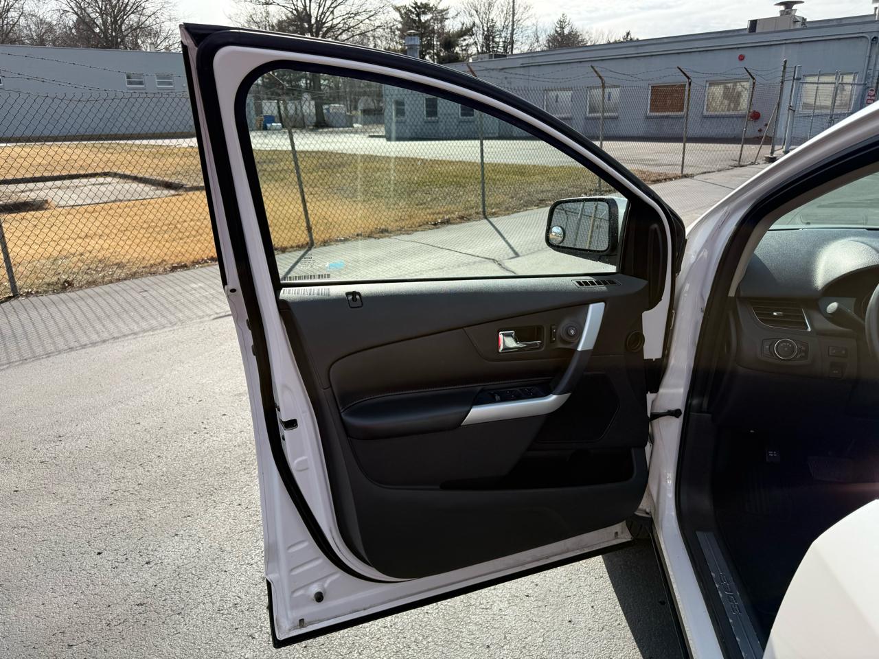 Ford Edge 4dr Limited AWD 2011