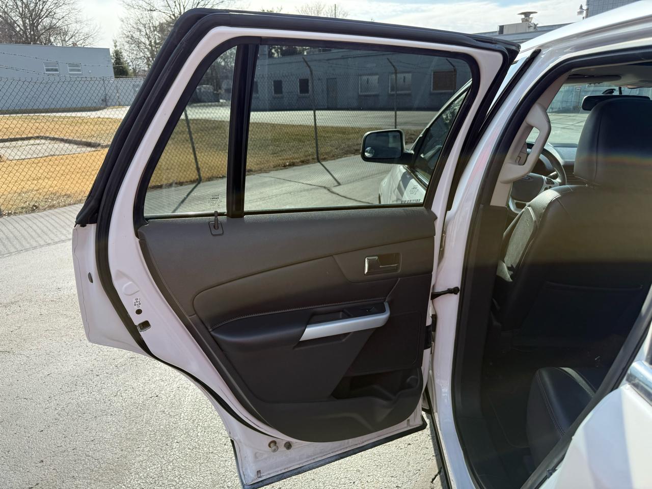 Ford Edge 4dr Limited AWD 2011