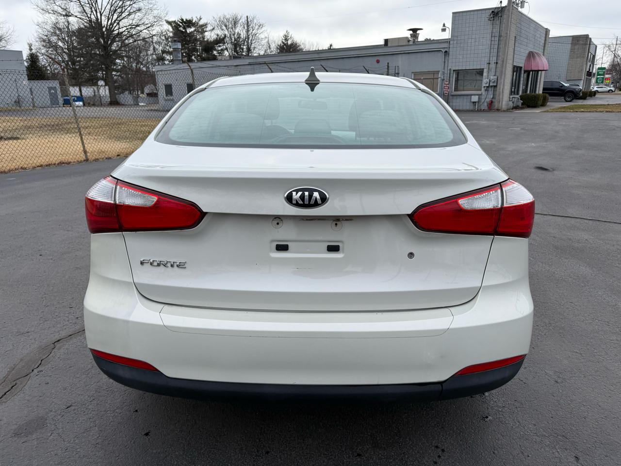 Kia Forte 4dr Sdn Auto LX 2014