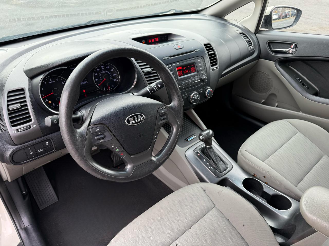 Kia Forte 4dr Sdn Auto LX 2014