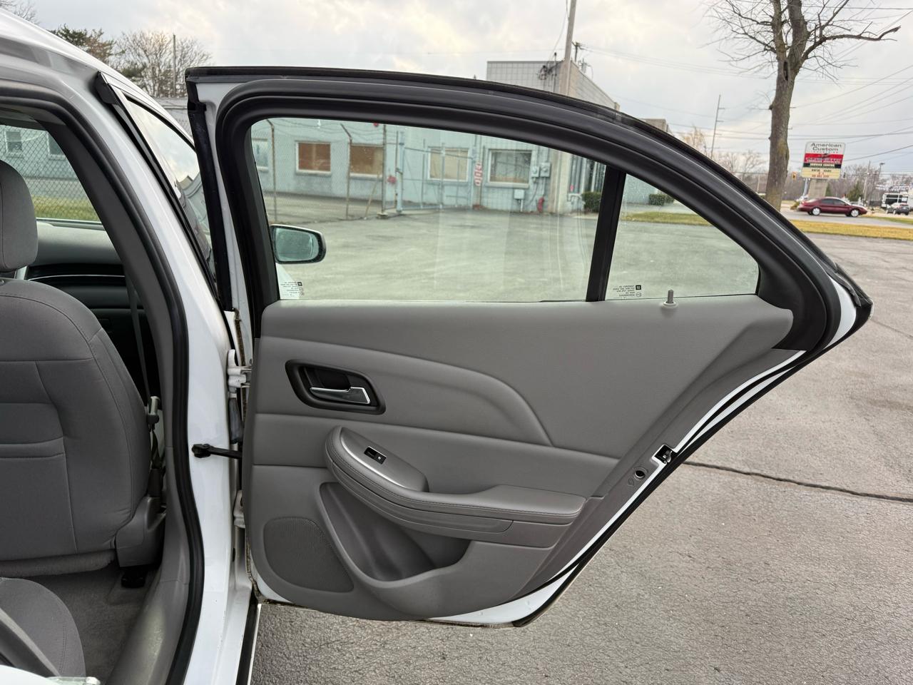 Chevrolet Malibu 4dr Sdn LS w/1LS 2015