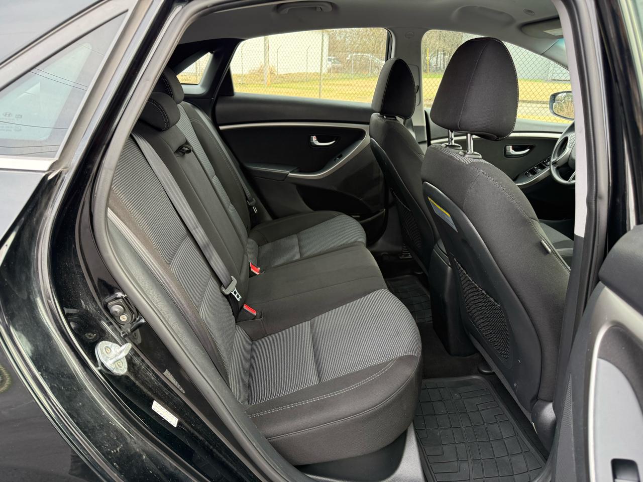 Hyundai Elantra GT 5dr HB Auto 2016