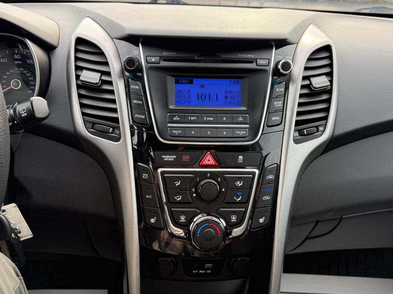 Hyundai Elantra GT 5dr HB Auto 2016