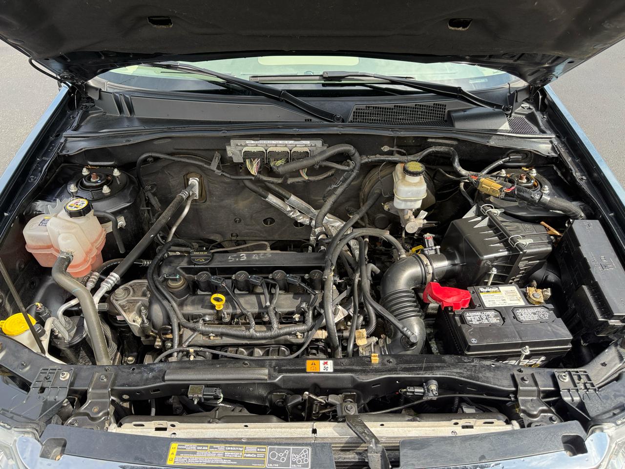 Ford Escape FWD 4dr XLT 2011