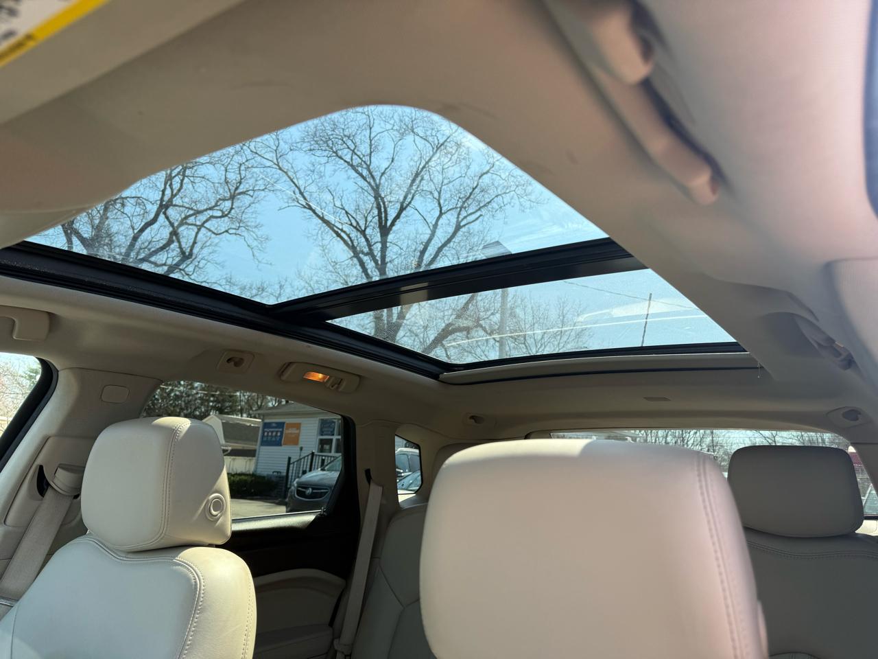 Cadillac SRX FWD 4dr Luxury Collection 2016