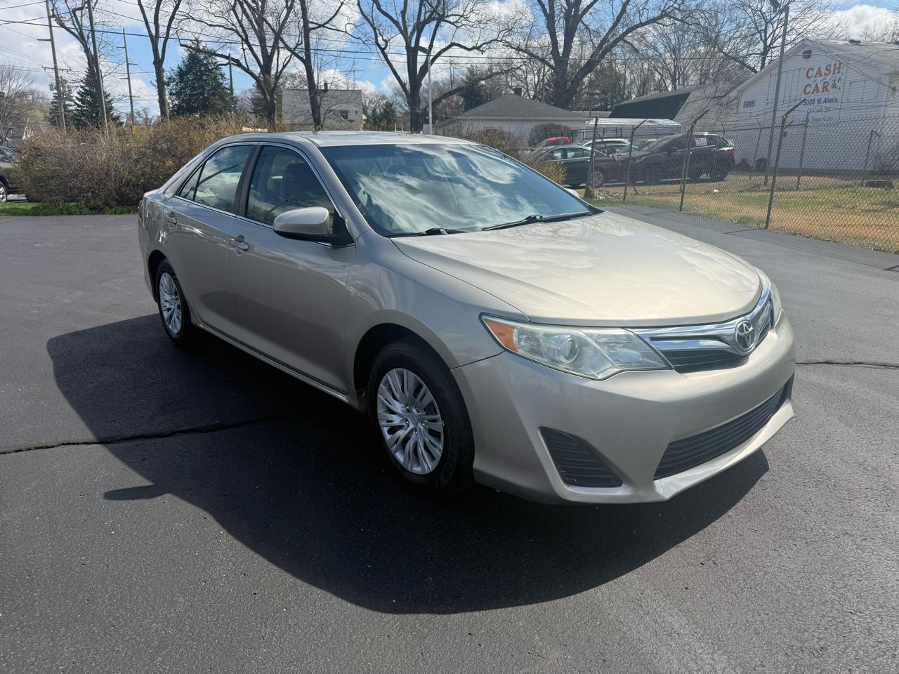 Toyota Camry  2014