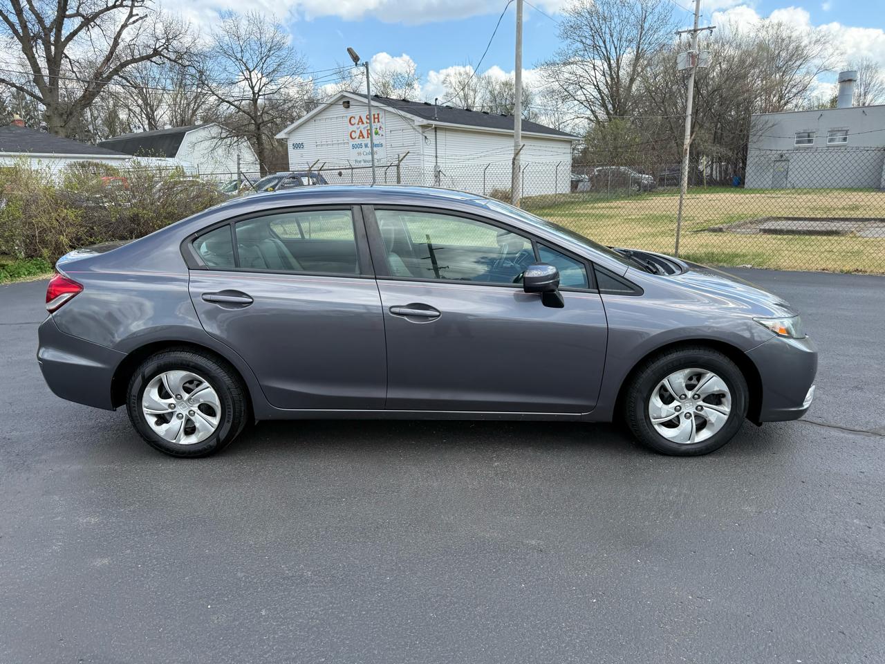 Honda Civic Sedan 4dr CVT LX 2015