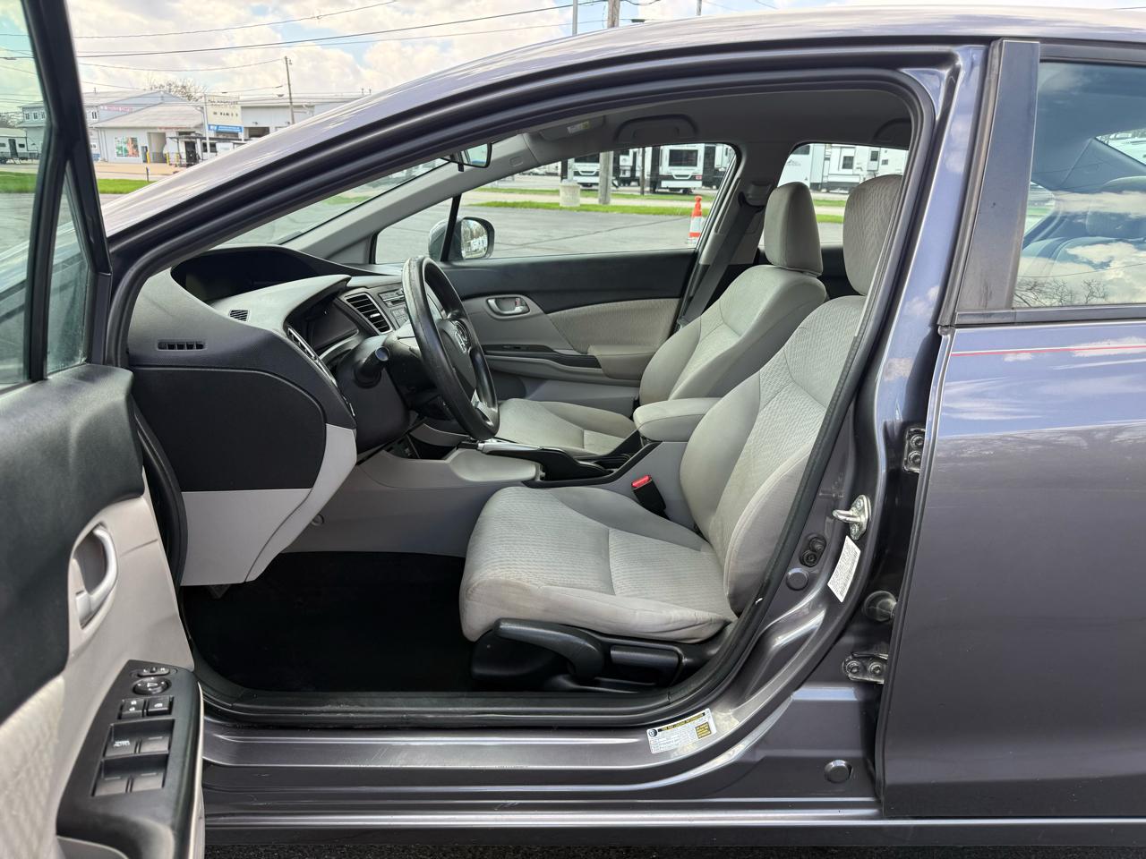 Honda Civic Sedan 4dr CVT LX 2015