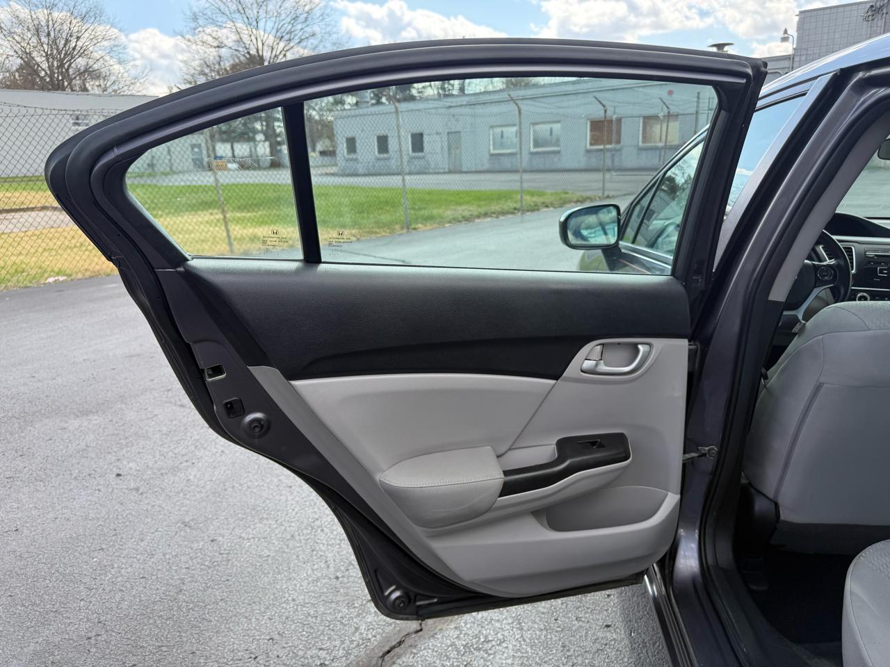 Honda Civic Sedan 4dr CVT LX 2015