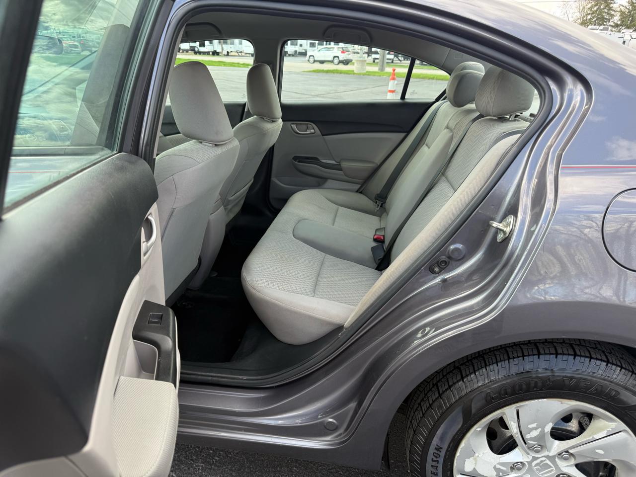 Honda Civic Sedan 4dr CVT LX 2015