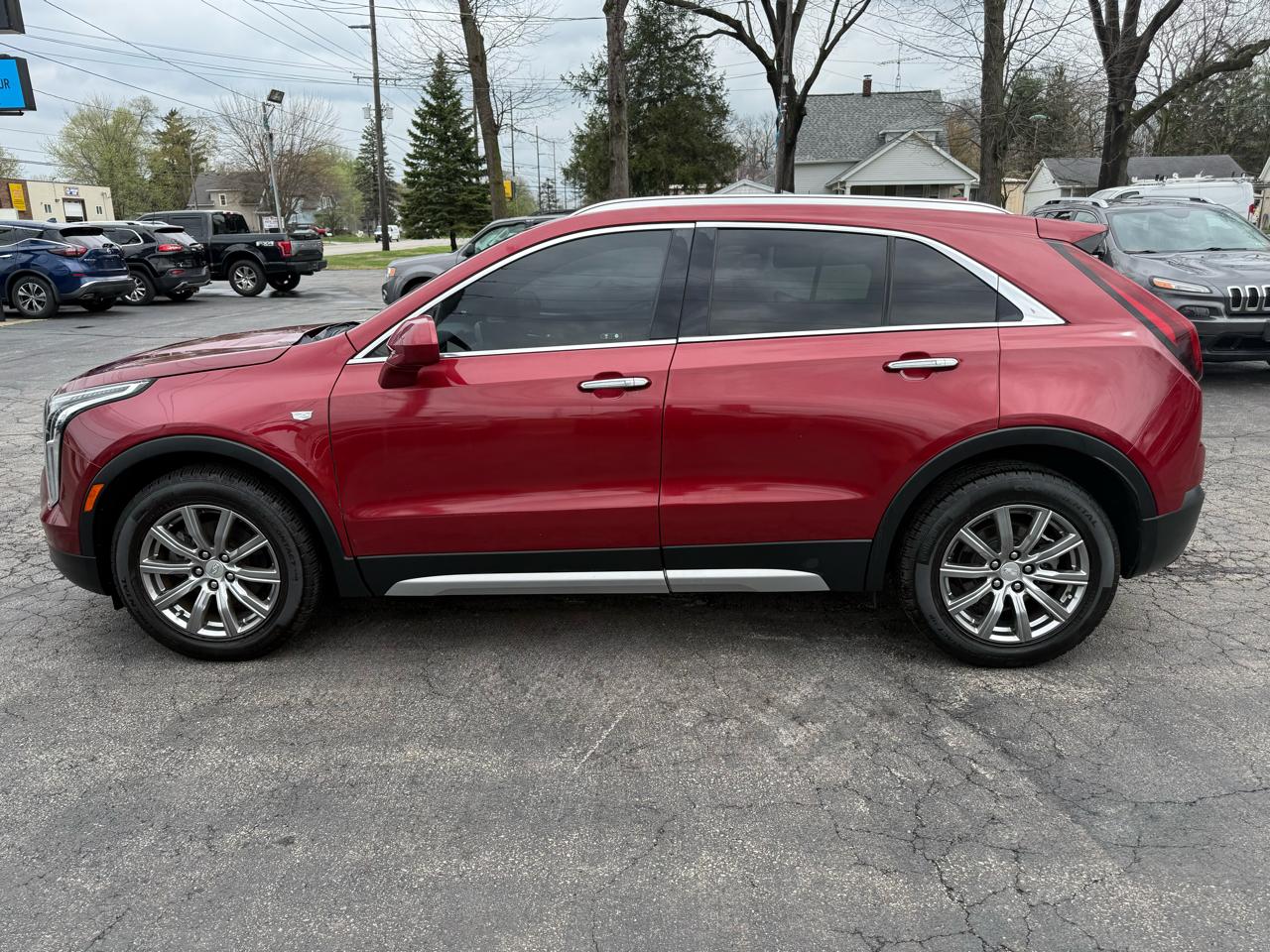 Cadillac XT4 AWD 4dr Premium Luxury 2019