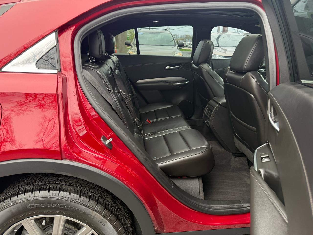 Cadillac XT4 AWD 4dr Premium Luxury 2019