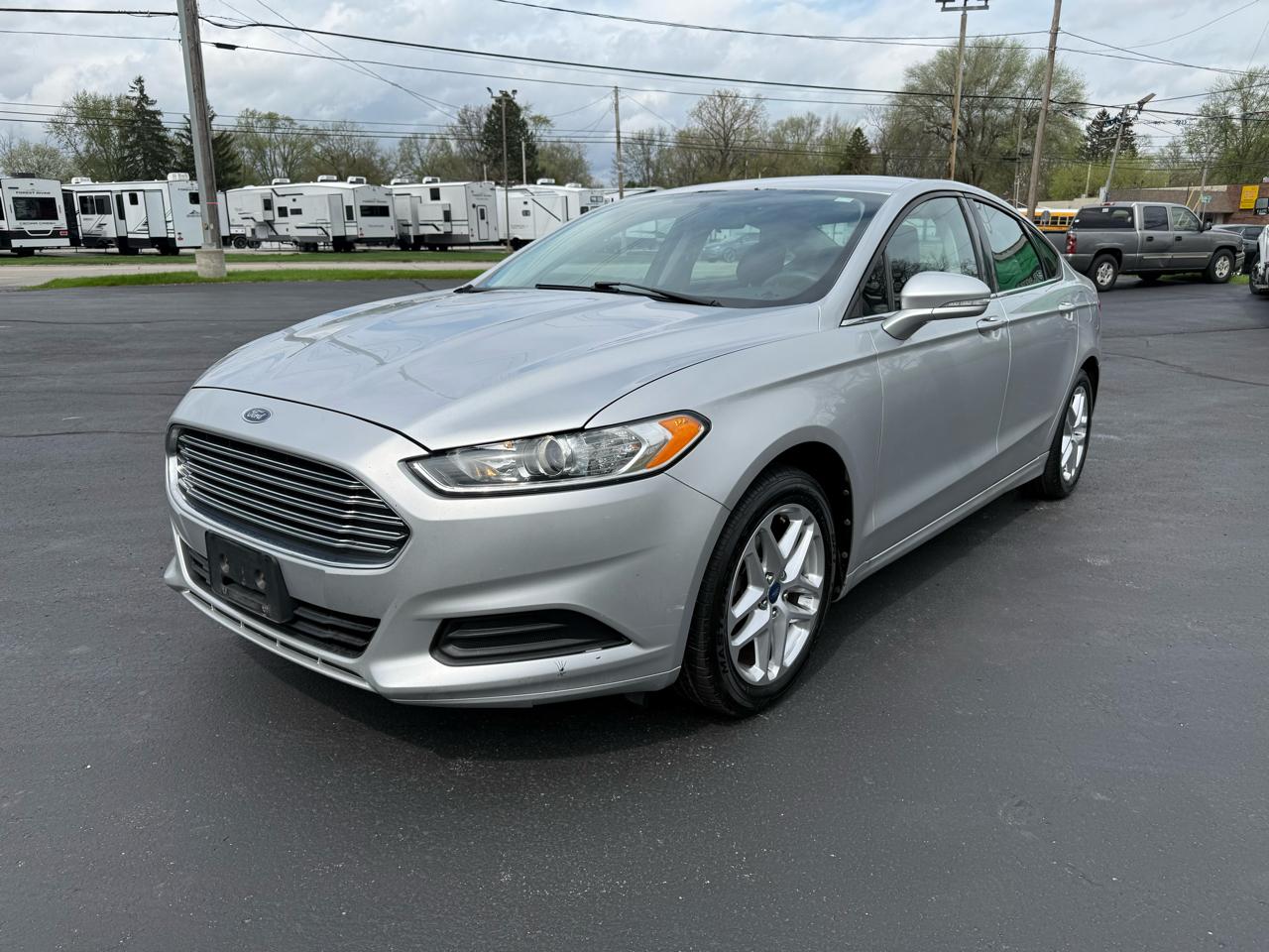 Ford Fusion 4dr Sdn SE FWD 2013
