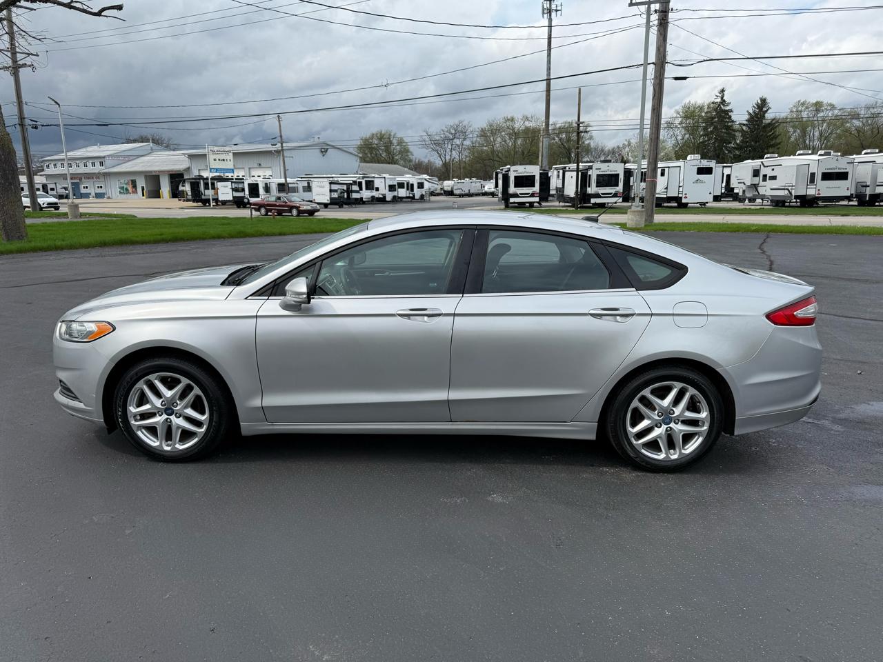 Ford Fusion 4dr Sdn SE FWD 2013