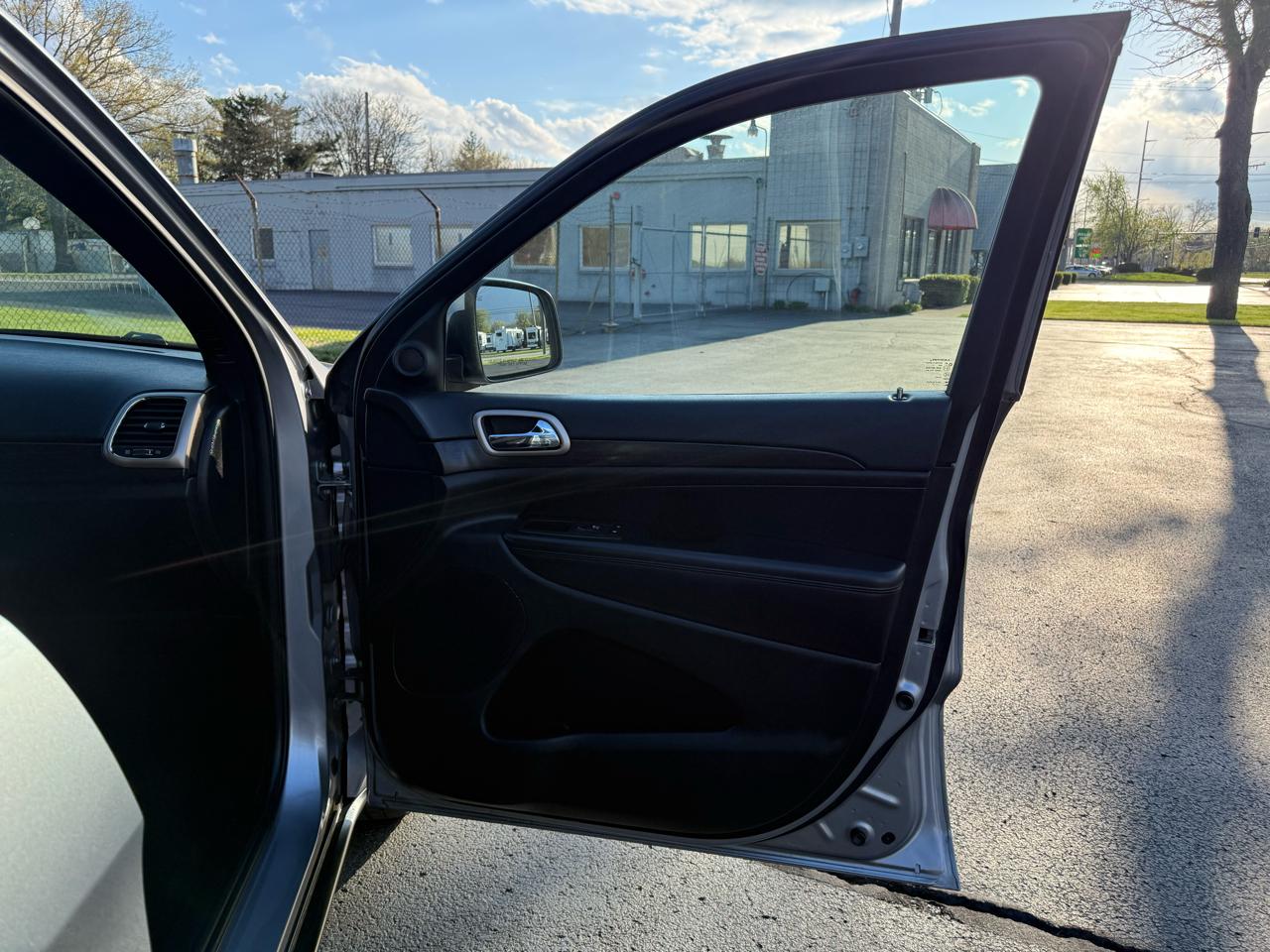 Jeep Grand Cherokee 4WD 4dr Laredo 2014