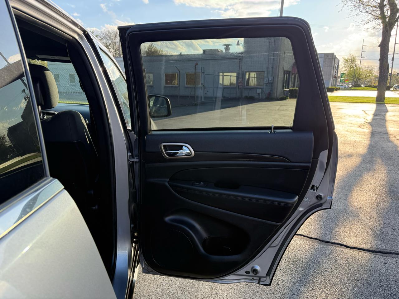 Jeep Grand Cherokee 4WD 4dr Laredo 2014