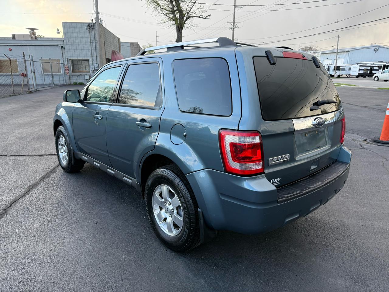 Ford Escape FWD 4dr Limited 2012