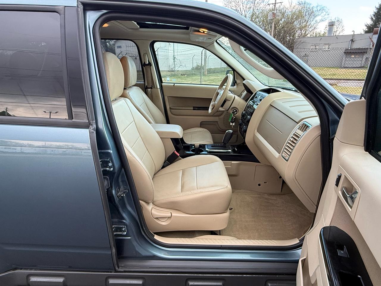 Ford Escape FWD 4dr Limited 2012