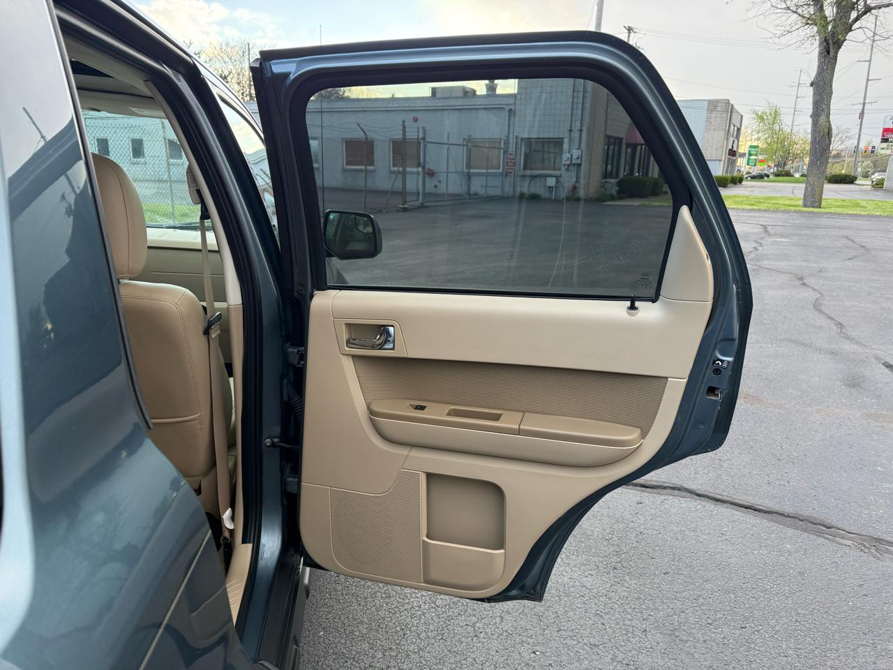 Ford Escape FWD 4dr Limited 2012