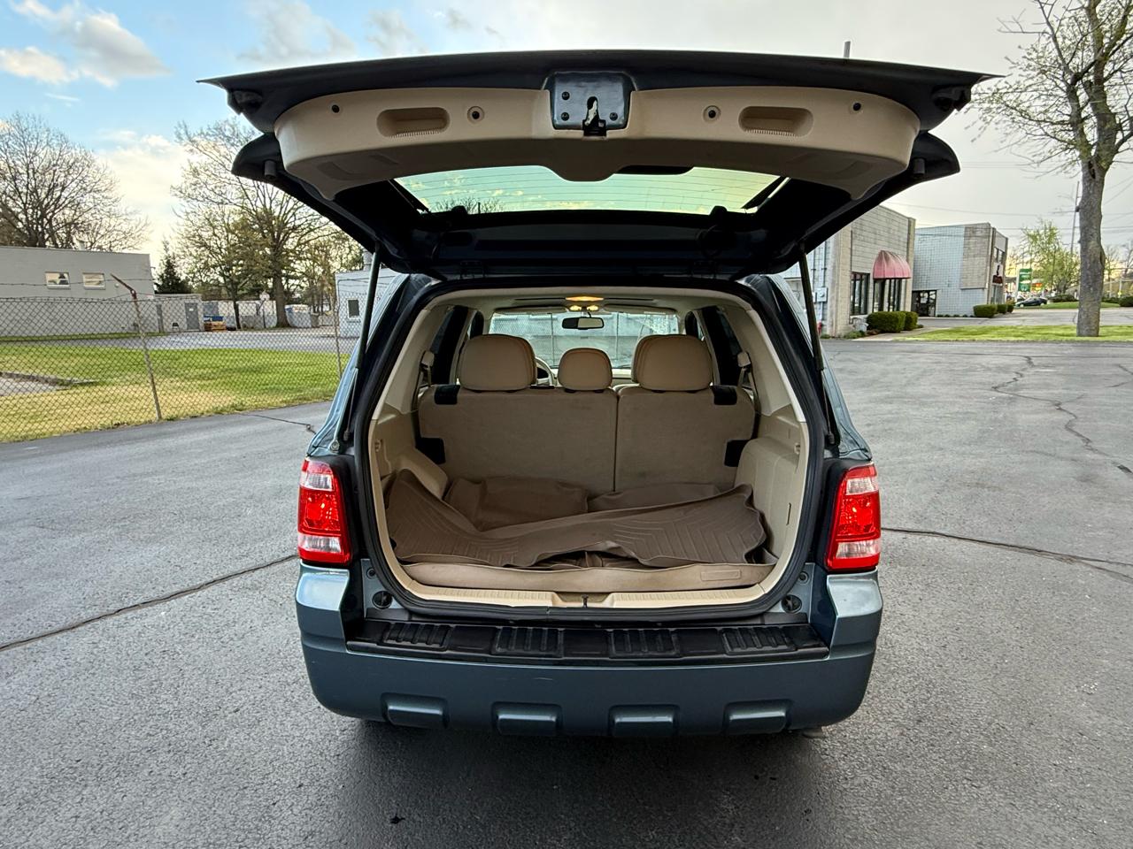 Ford Escape FWD 4dr Limited 2012