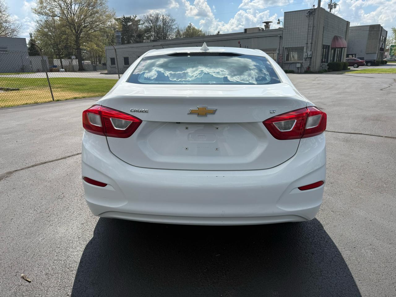 Chevrolet Cruze 4dr Sdn 1.4L LT w/1SD 2017