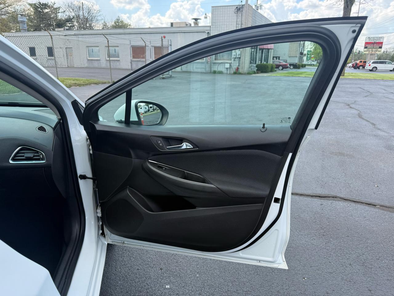 Chevrolet Cruze 4dr Sdn 1.4L LT w/1SD 2017