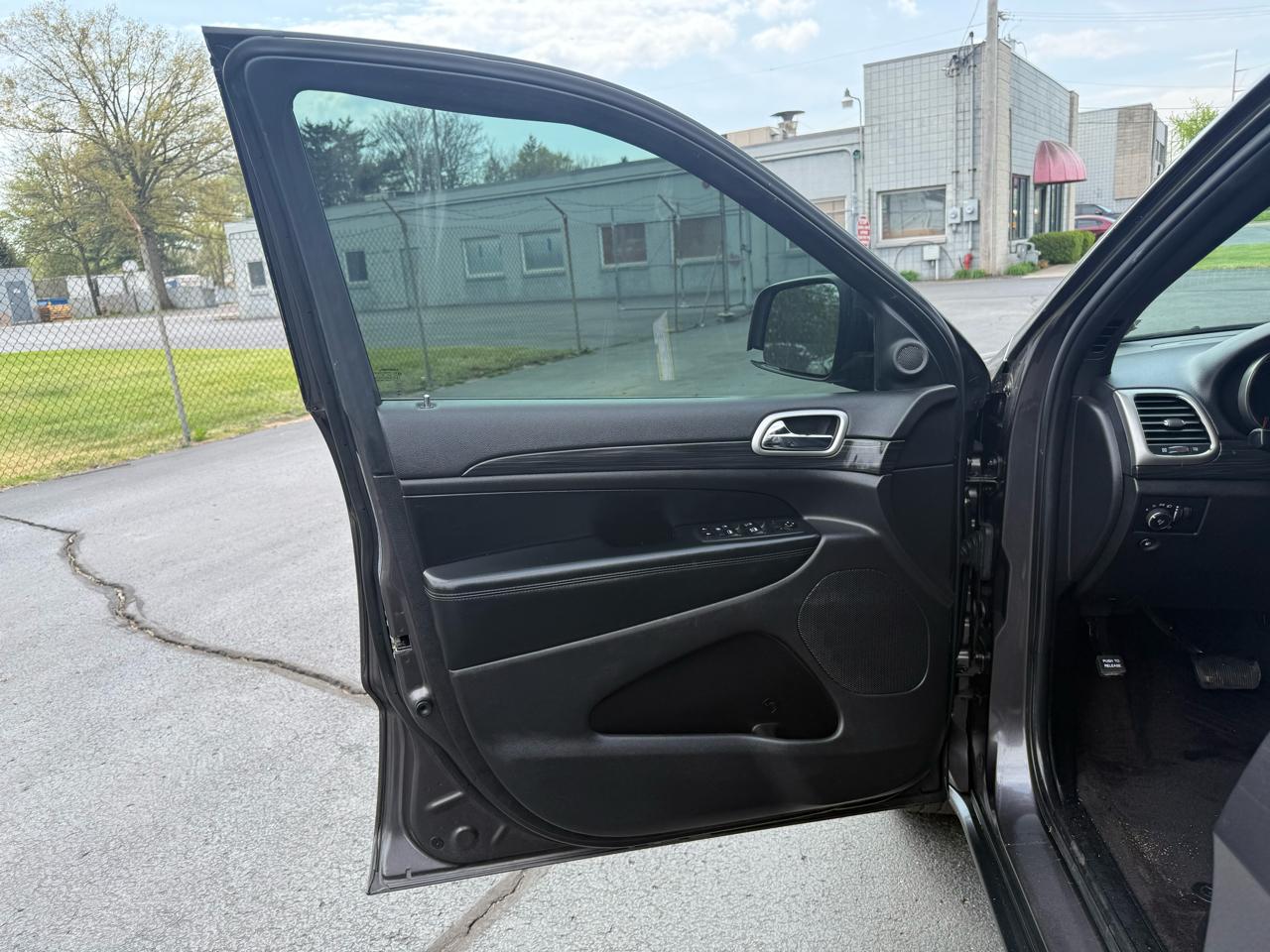 Jeep Grand Cherokee Laredo E 4x4 2019