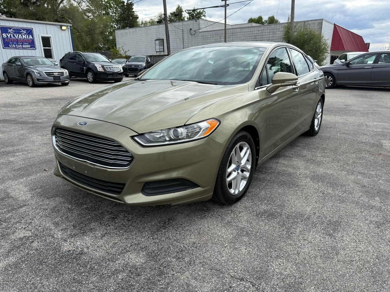 Ford Fusion 4dr Sdn SE FWD 2013