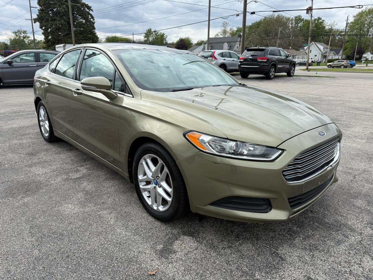 Ford Fusion 4dr Sdn SE FWD 2013