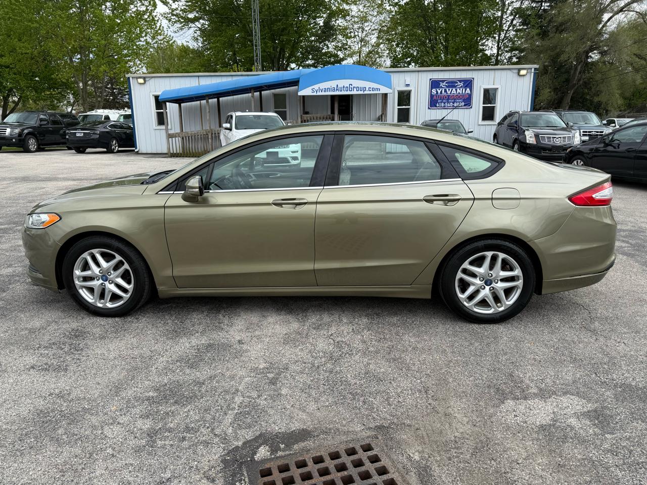 Ford Fusion 4dr Sdn SE FWD 2013
