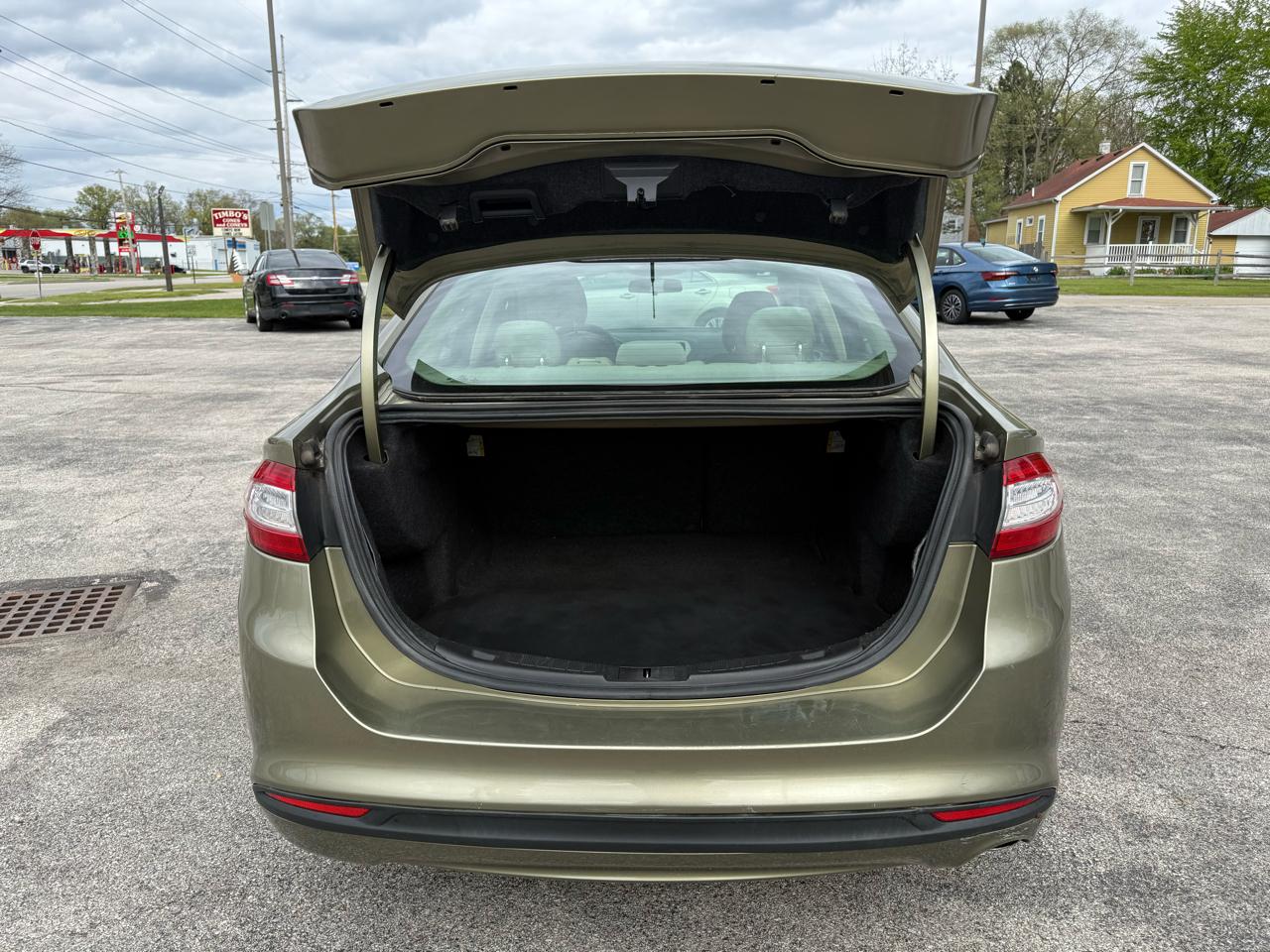 Ford Fusion 4dr Sdn SE FWD 2013