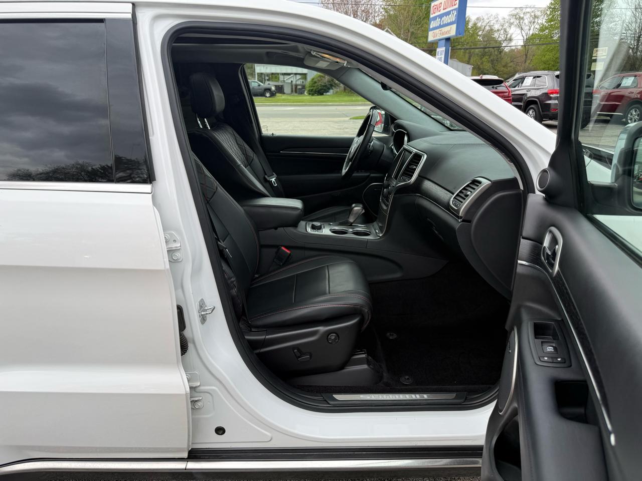 Jeep Grand Cherokee 4WD 4dr Summit 2017